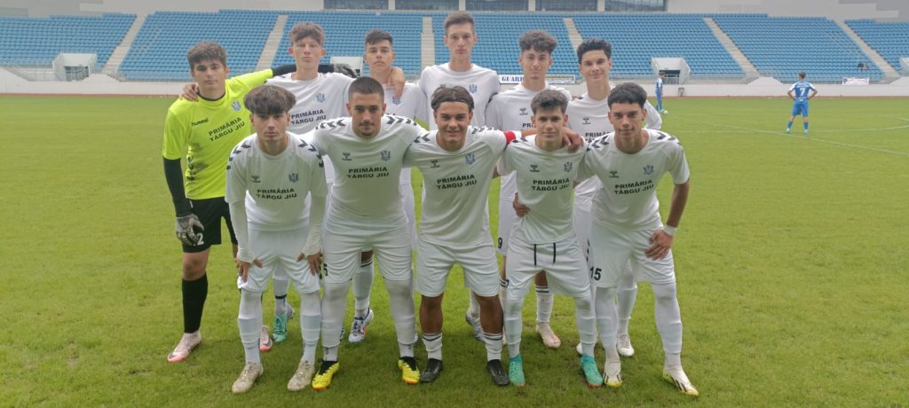 Fotbaliștii juniori de la CSM Târgu Jiu, bilanț pozitiv în acest weekend. REZULTATE