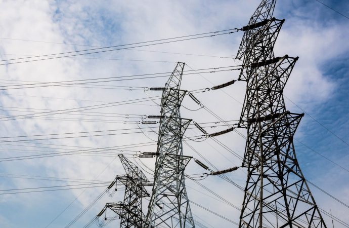 07:45 România, pe primul loc în Europa la prețul energiei electrice raportat la puterea de cumpărare