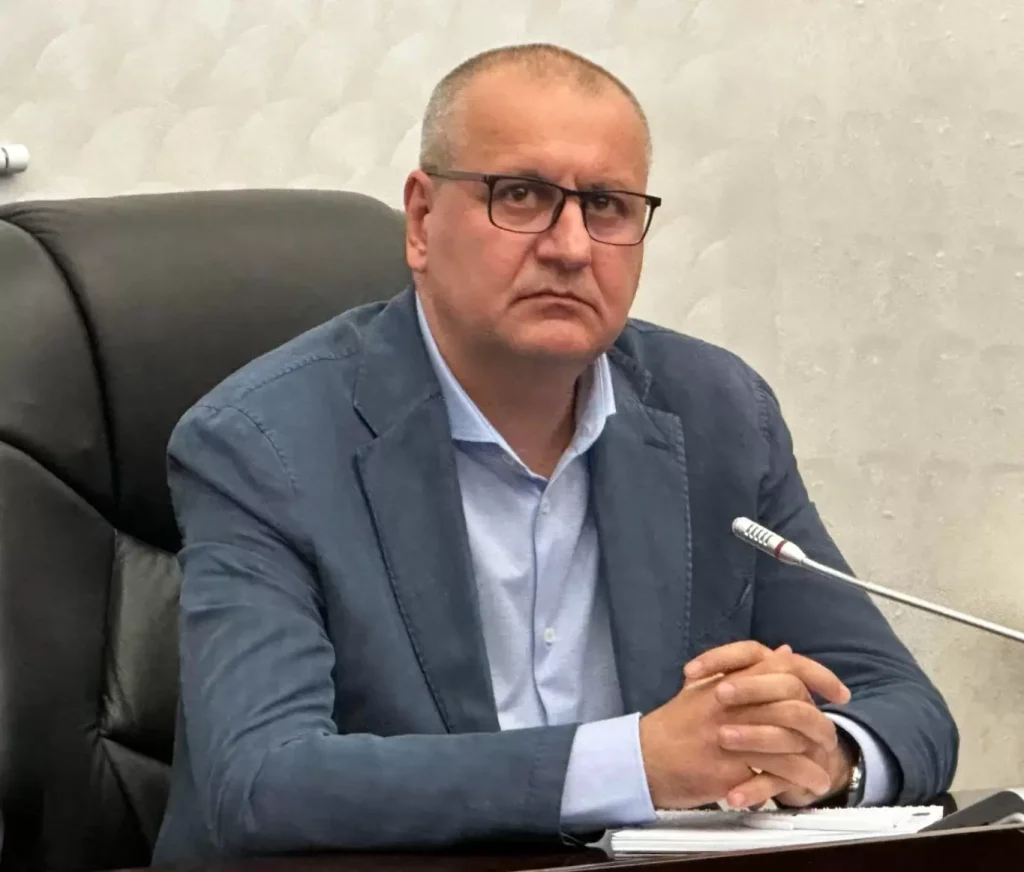 Cosmin Popescu: Revolta primarilor este firească