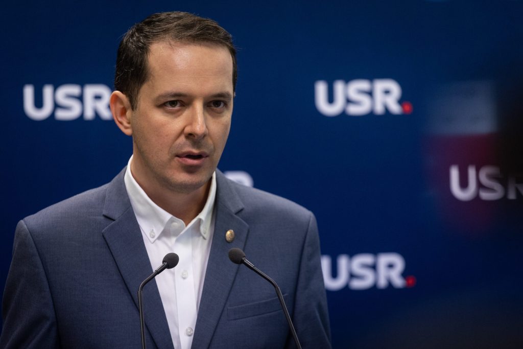 USR vrea desființarea mai multor instituții