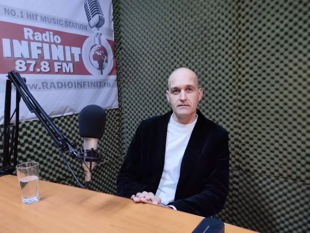 Crede că Bolojan este sfătuit prost de economiști aflați ”sub influența BNR”. ”PNL se va bate să intre în Parlament. La fel și USR”
