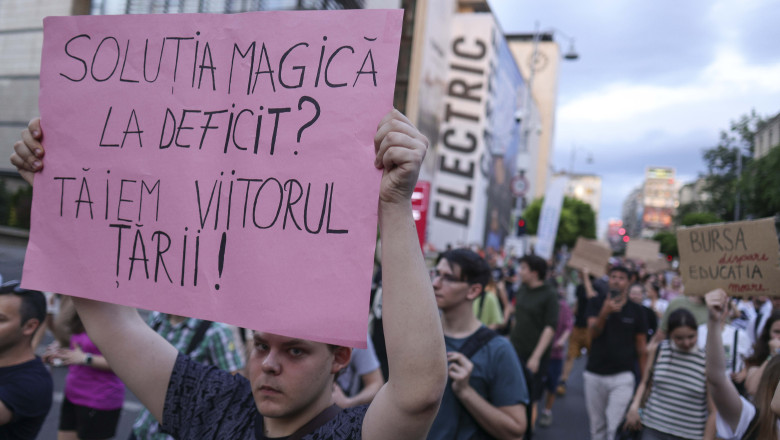 Anul universitar începe cu proteste. Studenții ies în stradă în mai multe orașe