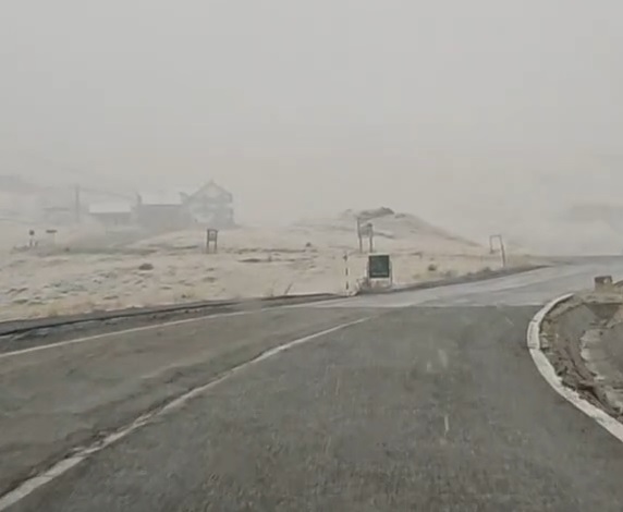 11:00 Ninge pe Transalpina