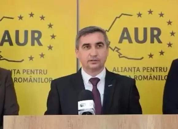 AUR solicită 200.000 de lei pentru acordarea de cadouri de Crăciun elevilor din Târgu Jiu