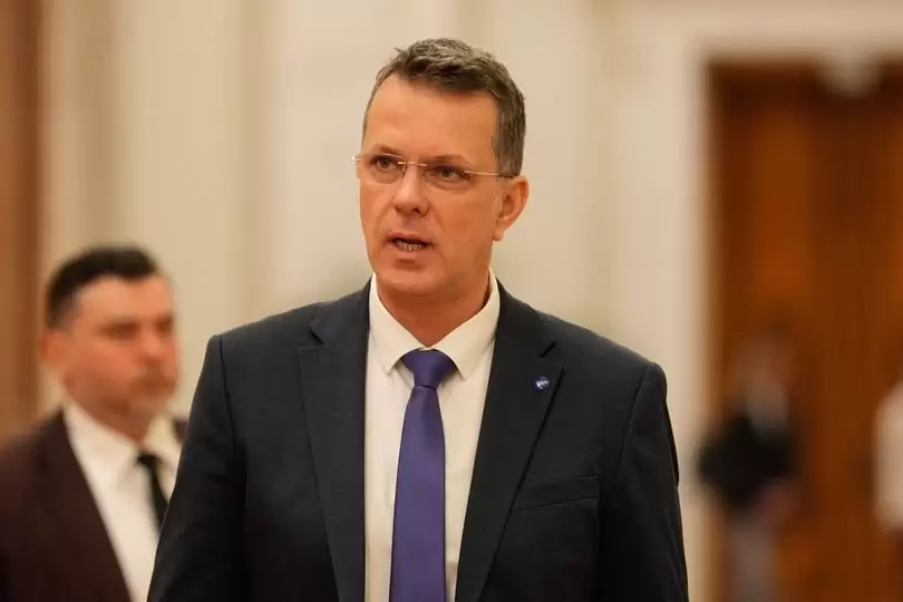 Ministrul Apărării a demisionat