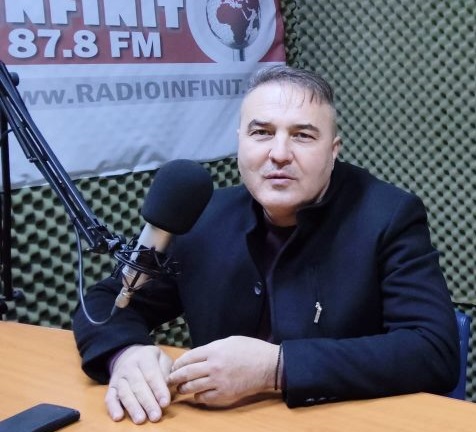 Este convins că Bolojan va supraviețui moțiunii din 5 mai. ”Va trebui să plece Grindeanu”