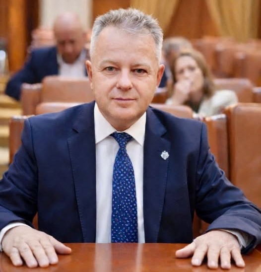 Va trece moțiunea de cenzură? Ce spune Iordache
