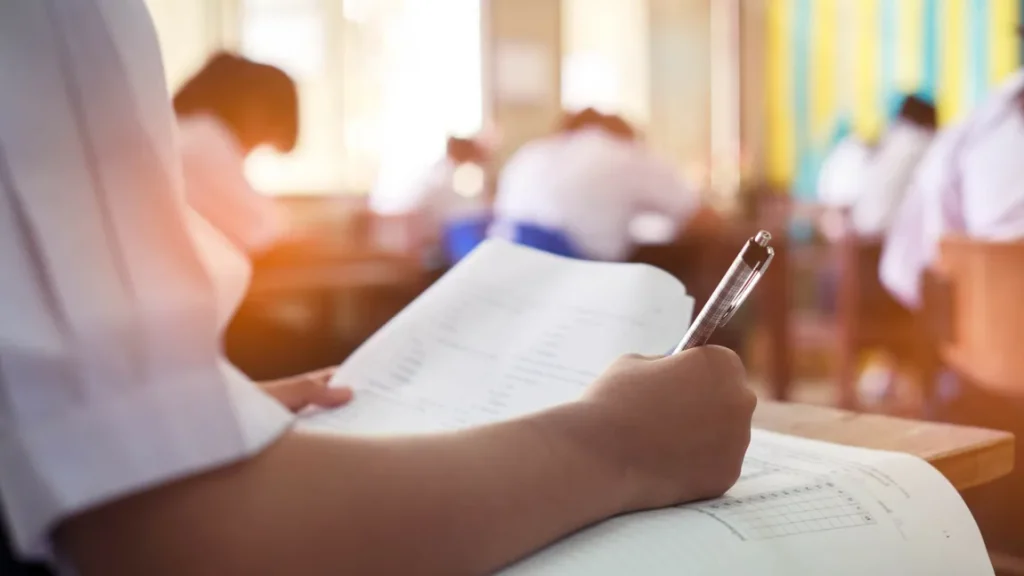 Câţi bani primesc profesorii la BAC și la Evaluarea Națională 2026