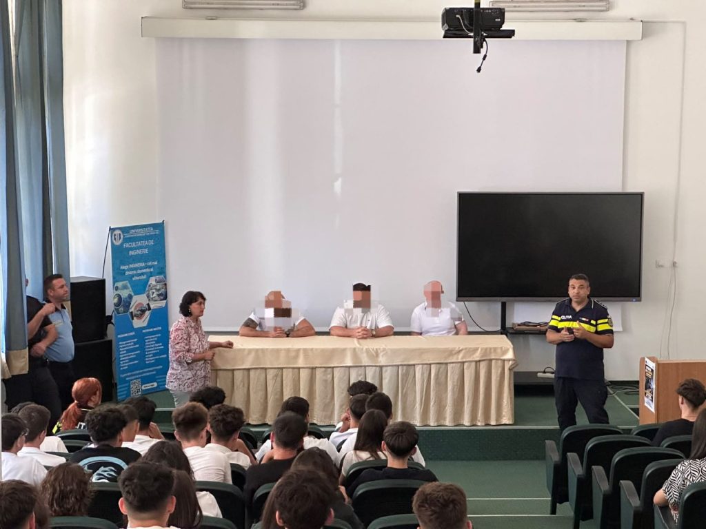 12:00 Deținuți din Penitenciarul Târgu Jiu, la discuții cu elevii CNTV
