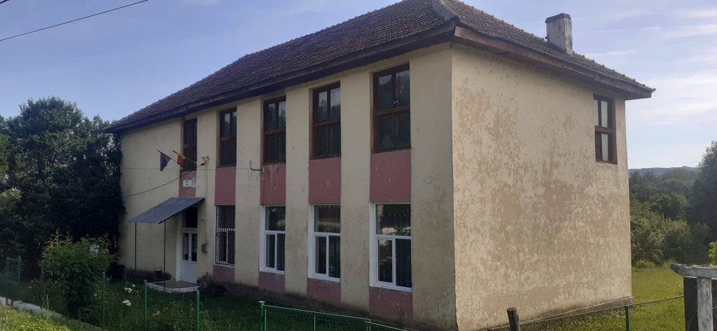 10:00 Școlile dintr-o comună vor fi modernizate